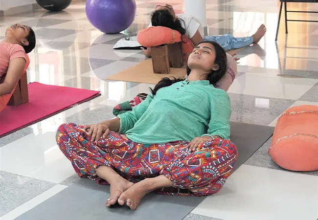 prenatal yoga teacher training 6