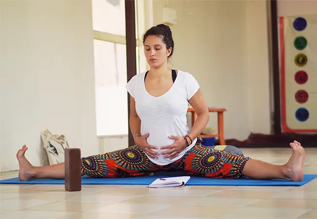 prenatal yoga teacher training 9